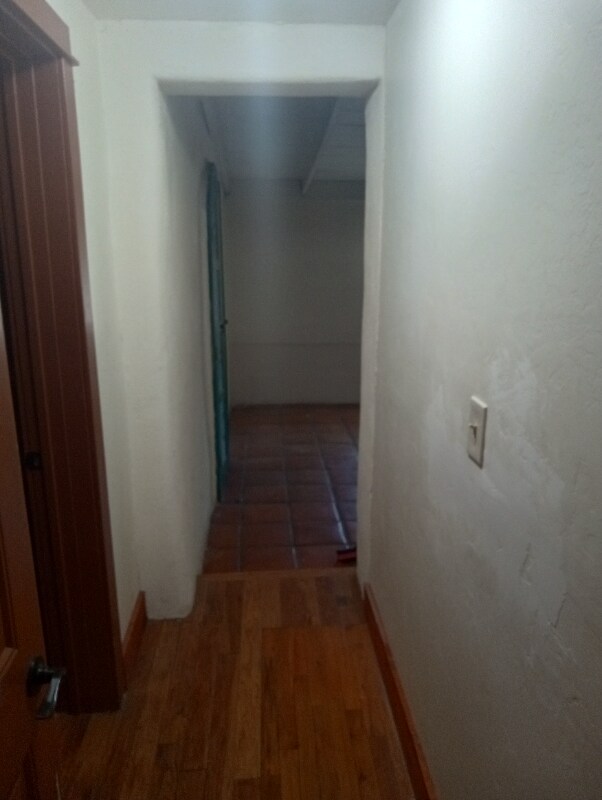 Building Photo - 433 E 23rd St