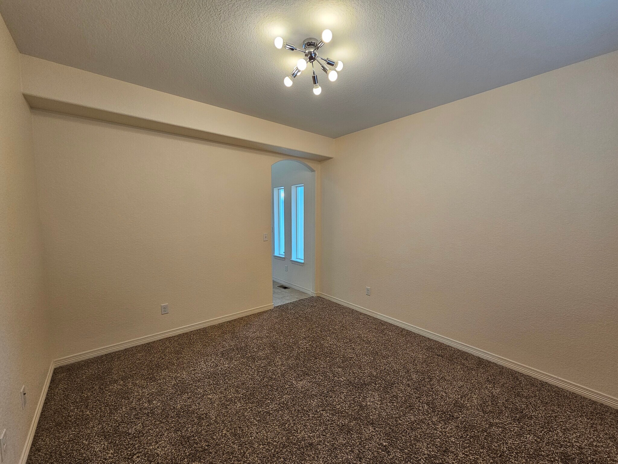 Building Photo - 6573 Roundup Butte St