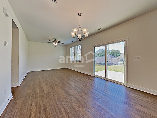 Building Photo - 118 White Ash Dr