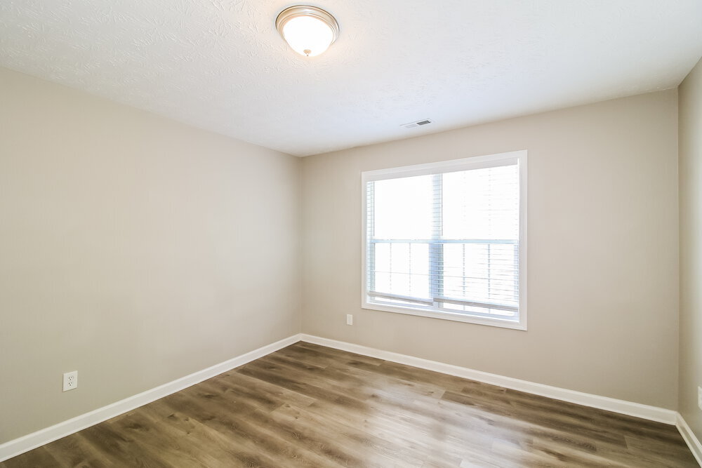 Building Photo - 216 Rivergate Ct