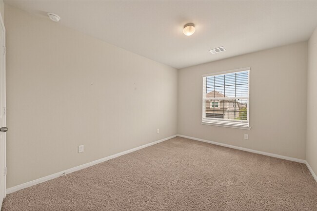 Building Photo - 5602 James Michael Dr
