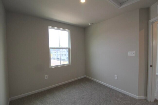 Building Photo - 34 Apple Wood Ln