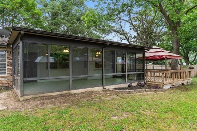 Building Photo - 105 Wisteria Ct
