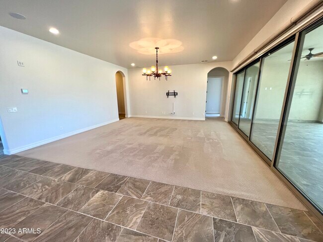 Building Photo - 8628 N Pierre Ct