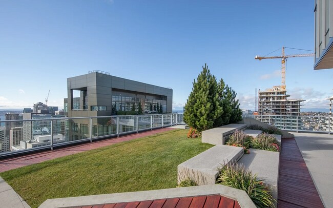 Building Photo - 1808 Minor Ave