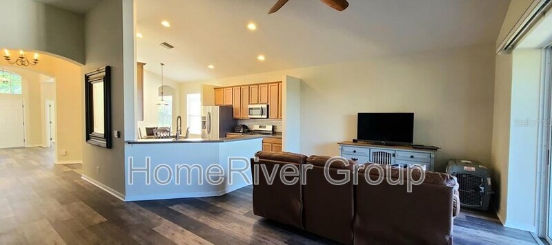 Building Photo - 5221 Clover Mist Dr