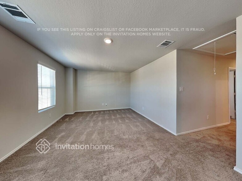 Building Photo - 13726 Harvest Valley