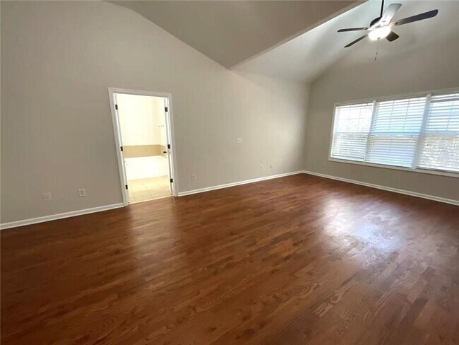 Building Photo - 2882 Cross Creek Dr