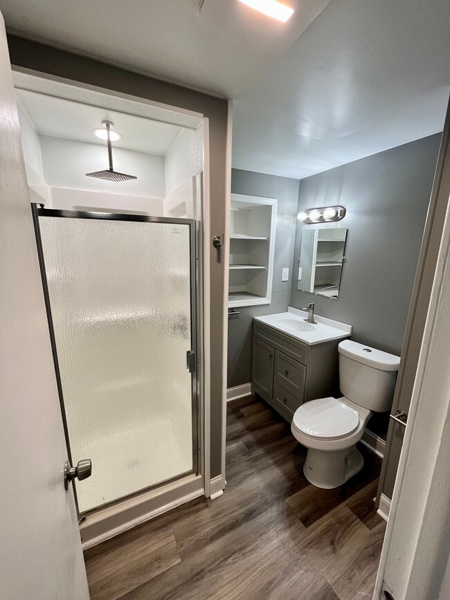 Building Photo - 18475 Bennett Rd