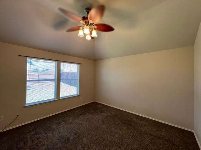 Building Photo - 712 W Linden Ave