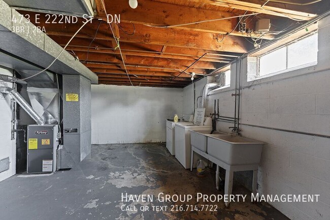 Building Photo - 473 E 222nd St