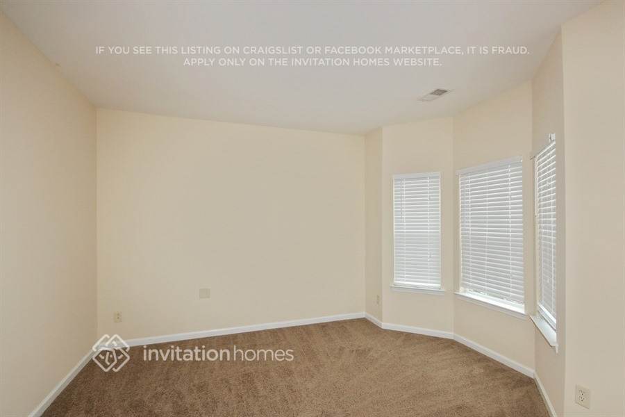 Building Photo - 1592 Ewing Farm Dr