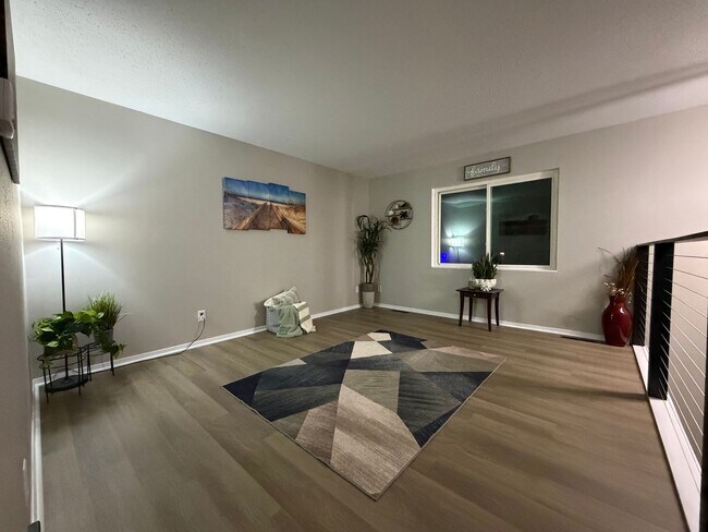 Building Photo - 246-248 Grand Blvd.