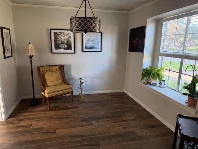 Building Photo - 20307 Pittsford Dr