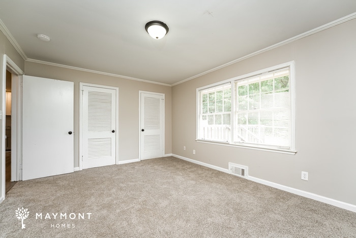Building Photo - 3622 Woods Dr