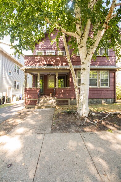 Building Photo - 247 Savin Hill Ave