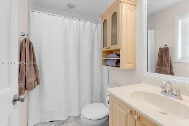 Building Photo - 5253 NW 94th Doral Pl