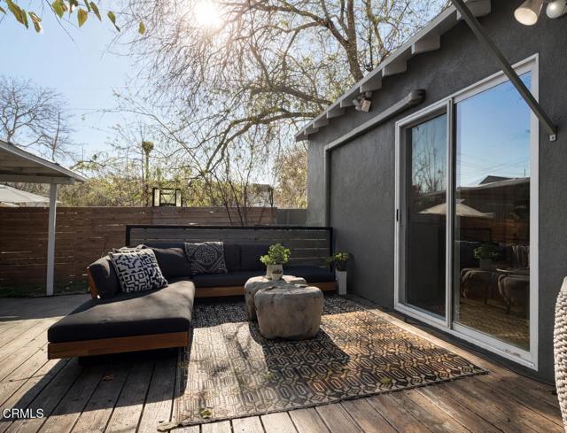 Building Photo - 230 W Elmwood Ave