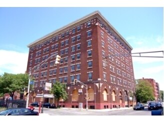 Building Photo - Holyoke House
