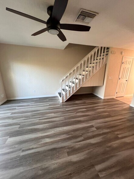 Building Photo - 16543 Lake Brigadoon Cir