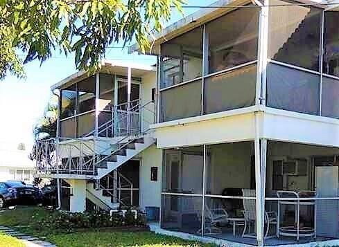 Building Photo - 4213 NE 21st Ave