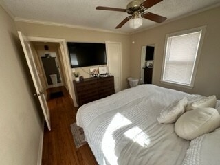 Building Photo - 125 E 35th Pl