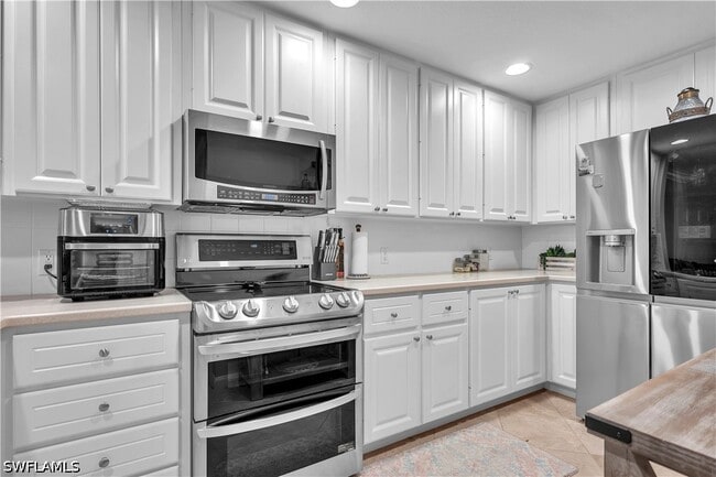 Building Photo - 14706 Escalante Way