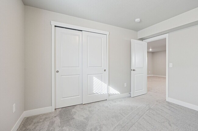 Building Photo - 8278 Turtle Lk Wy