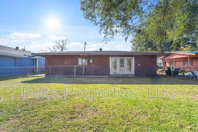 Building Photo - 2821 General Doolittle Ave