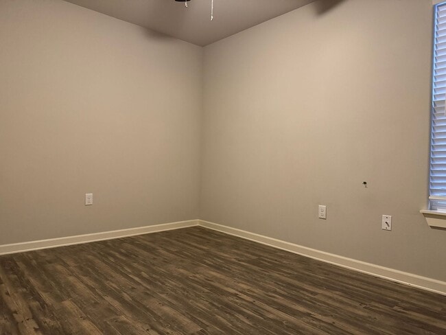 Building Photo - ***1707 S. K Place***