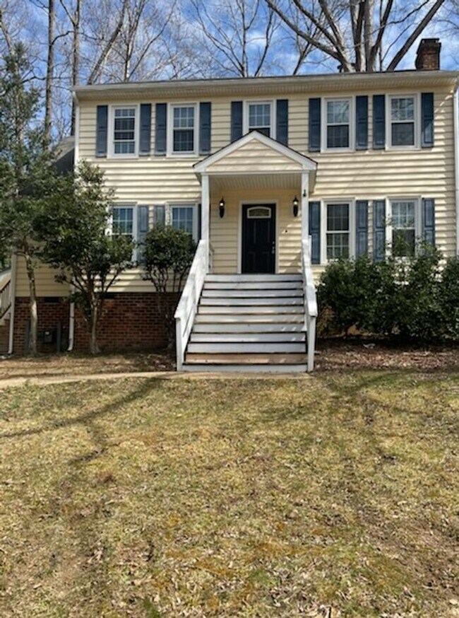 3 bed 2 Bath in Deer Run 7113 Whistlers Cove Dr Midlothian VA 23112 Apartment Finder