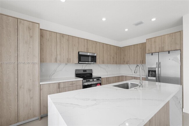 Building Photo - 22431 SW 125th Ave