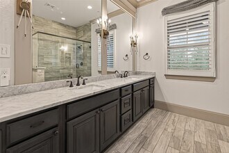 Building Photo - 722 Imperial Blvd