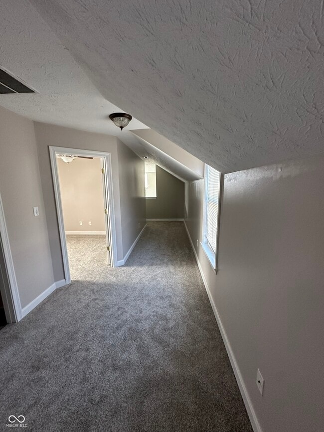 Building Photo - 549 N Belmont Ave