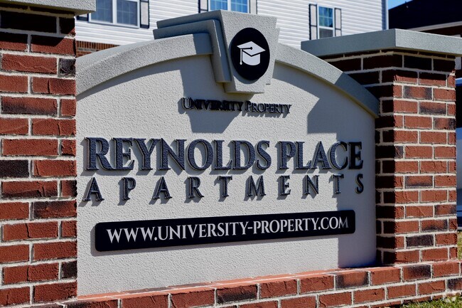 Building Photo - Reynolds Place Apartments