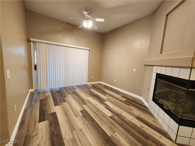 Building Photo - 7400 W Flamingo Rd