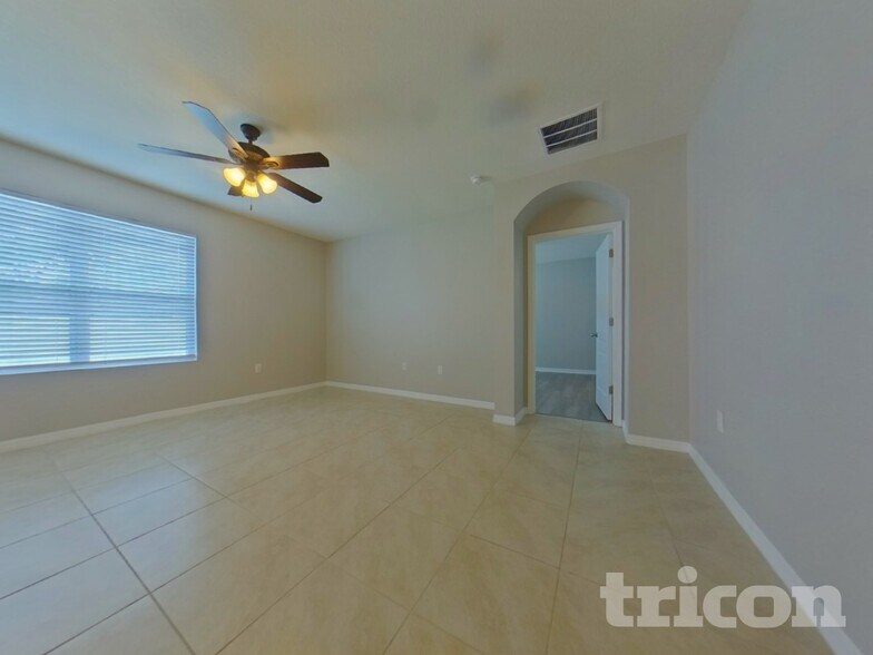 Building Photo - 2531 Newmark Dr