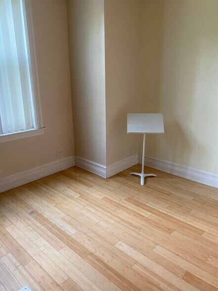 Building Photo - 2316 N Lister Ave