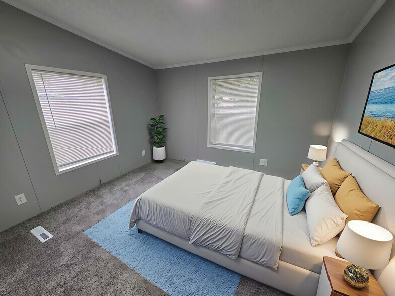 Building Photo - 3701 Juniper St