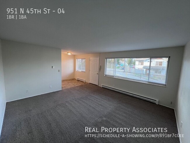 Building Photo - 951 N 45th St