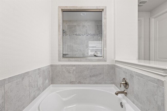 Building Photo - 2949 Consuelo Wy