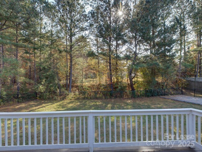 Building Photo - 4405 Sugar Cane Ct