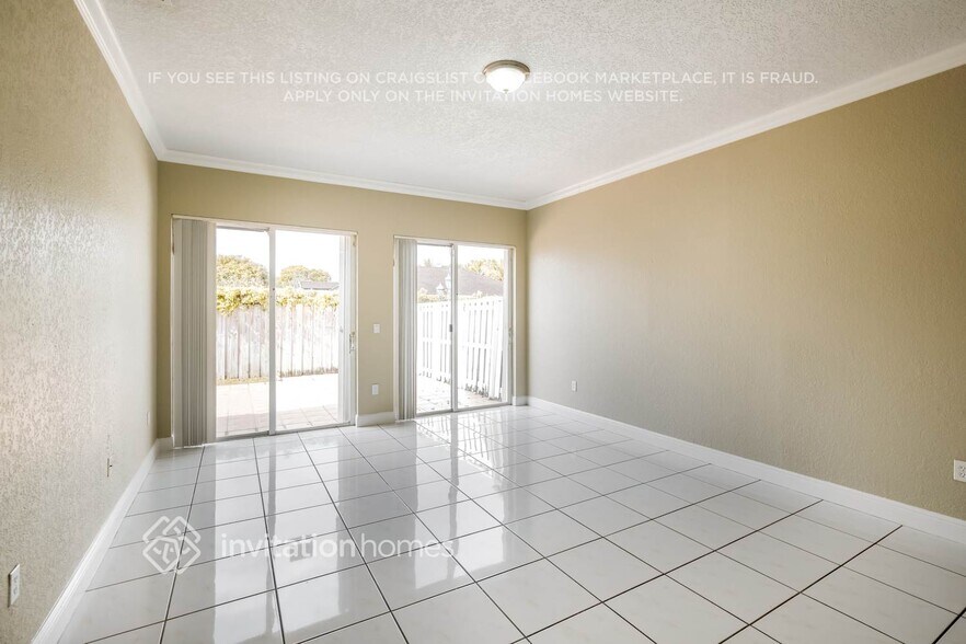 Building Photo - 8210 SW 163rd Pl