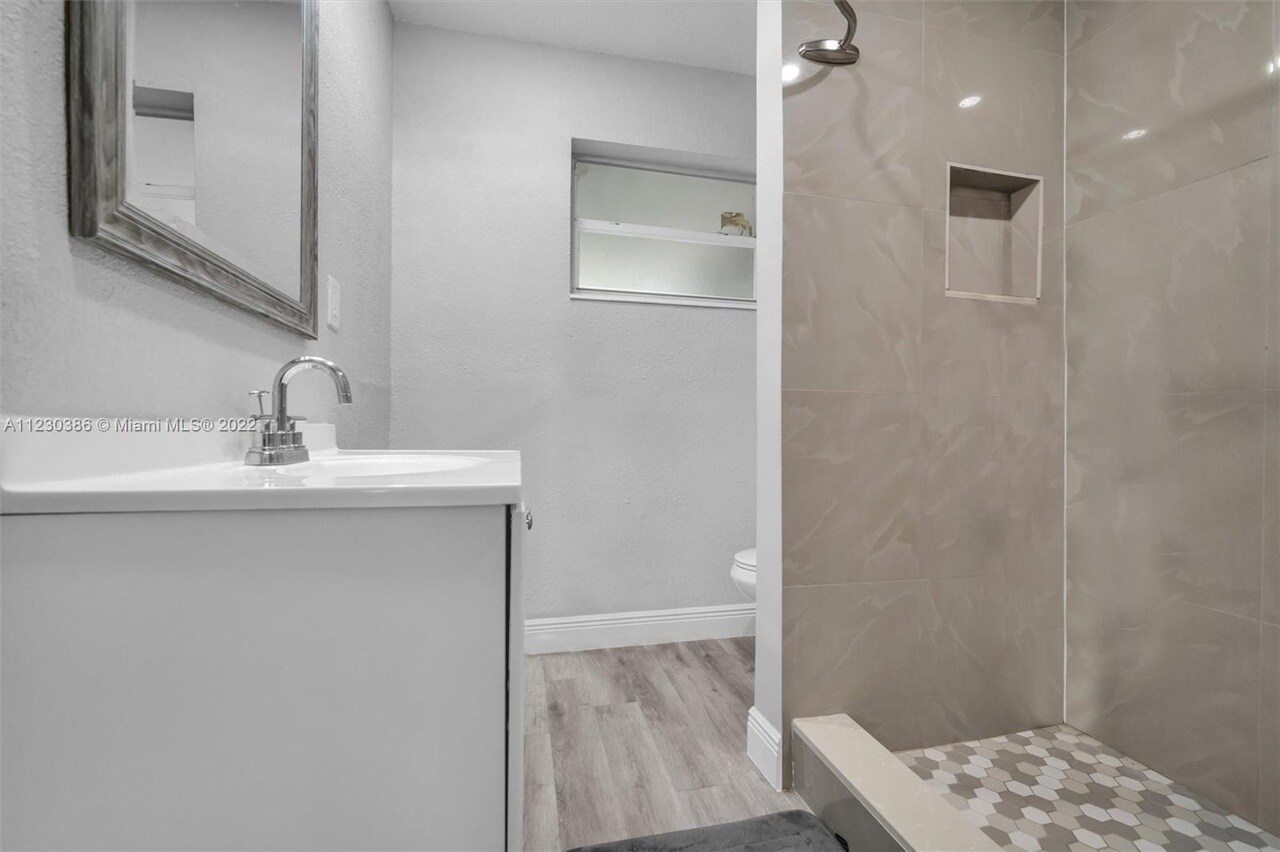 Bathroom - 3521 NW 35th Ave