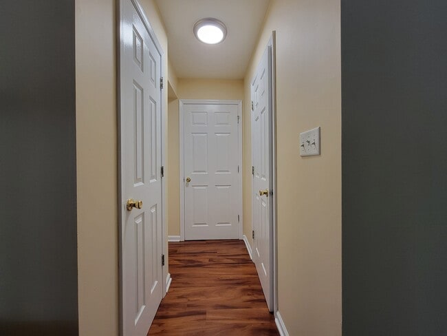 Building Photo - 1 Painted Wagon Rd