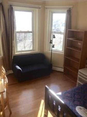 Building Photo - 1840 Commonwealth Ave