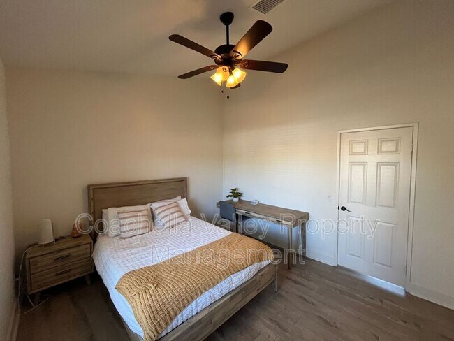 Building Photo - 79175 Latigo Cir