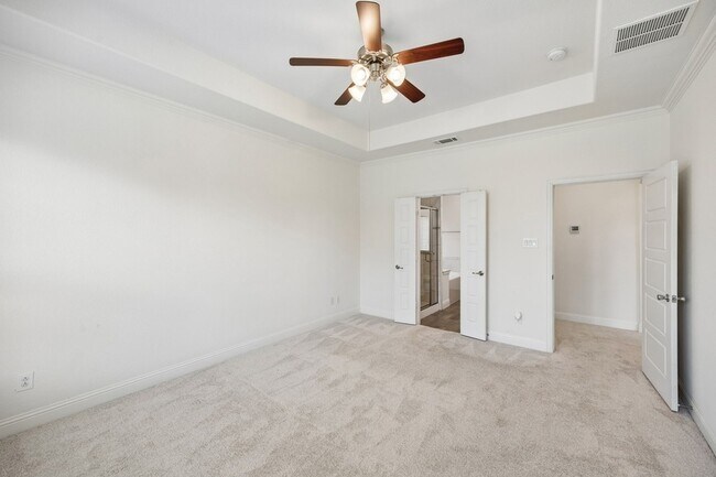 Building Photo - 15920 Gladewater Terrace