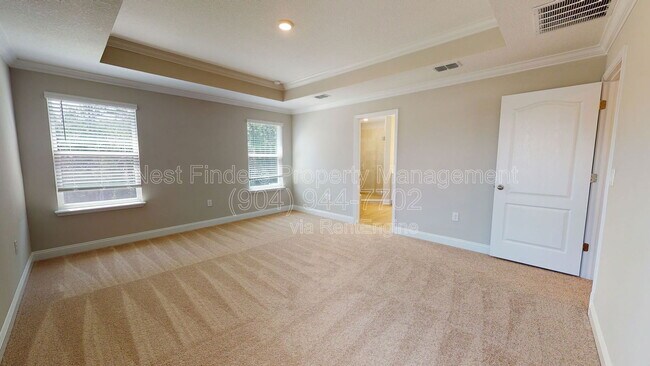 Building Photo - 1025 Wilmot Pl