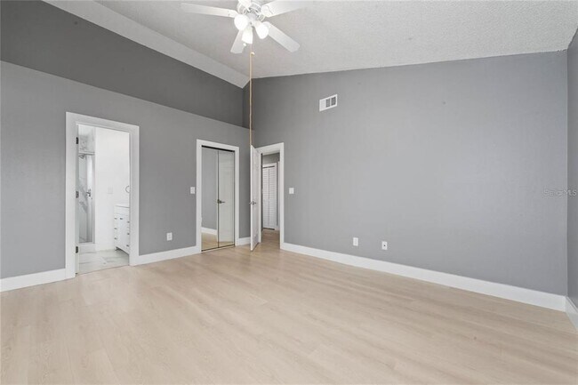 Building Photo - 2727 N Poinciana Blvd